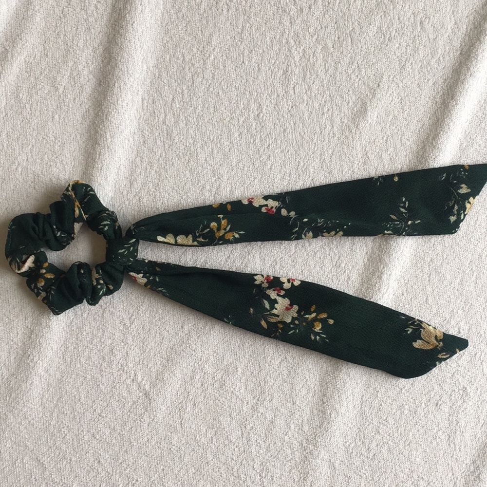 Dark Green Scrunchie